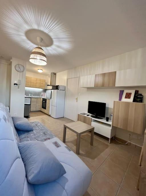Superbe Appartement - Dabnb Лимож Екстериор снимка